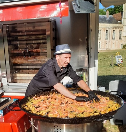 Spécialiste de la paëlla géante Pontoise Enghien les bains Montmorency cormeilles en parisis taverny